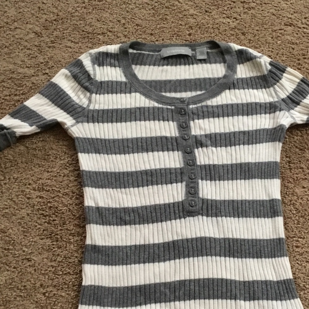 liz claiborne white and gray stripe long sleeve